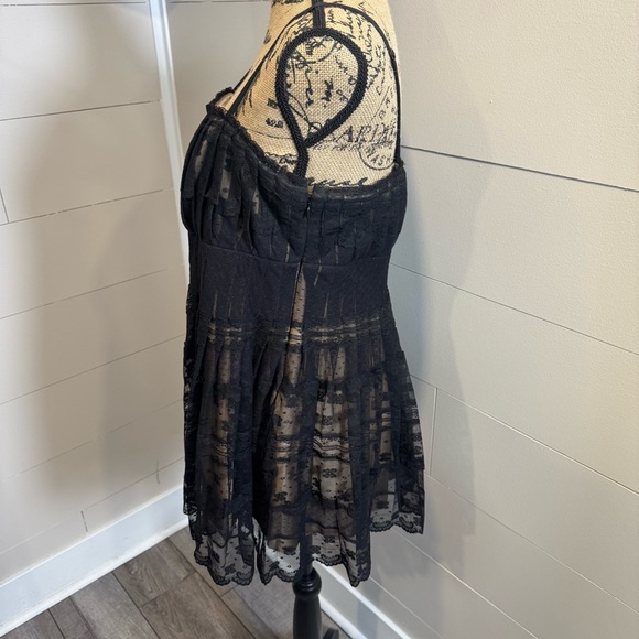 MiMi Maternity Elegant Black Pleated Lace Cocktail Wedding Top - Large - Picture 2 of 8